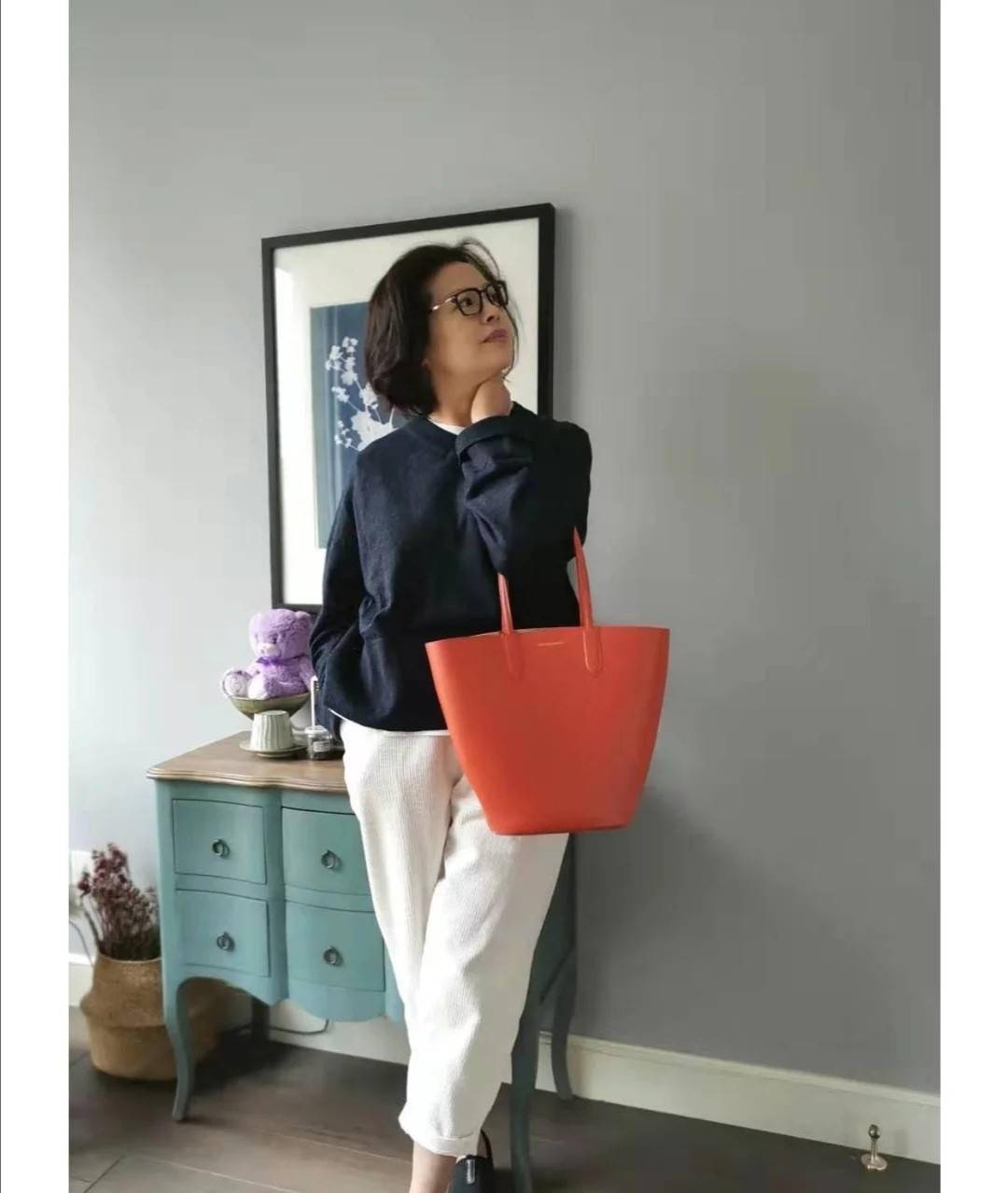 女人过了60岁更要注重气质学习这位阿姨的穿搭高雅大气显年轻