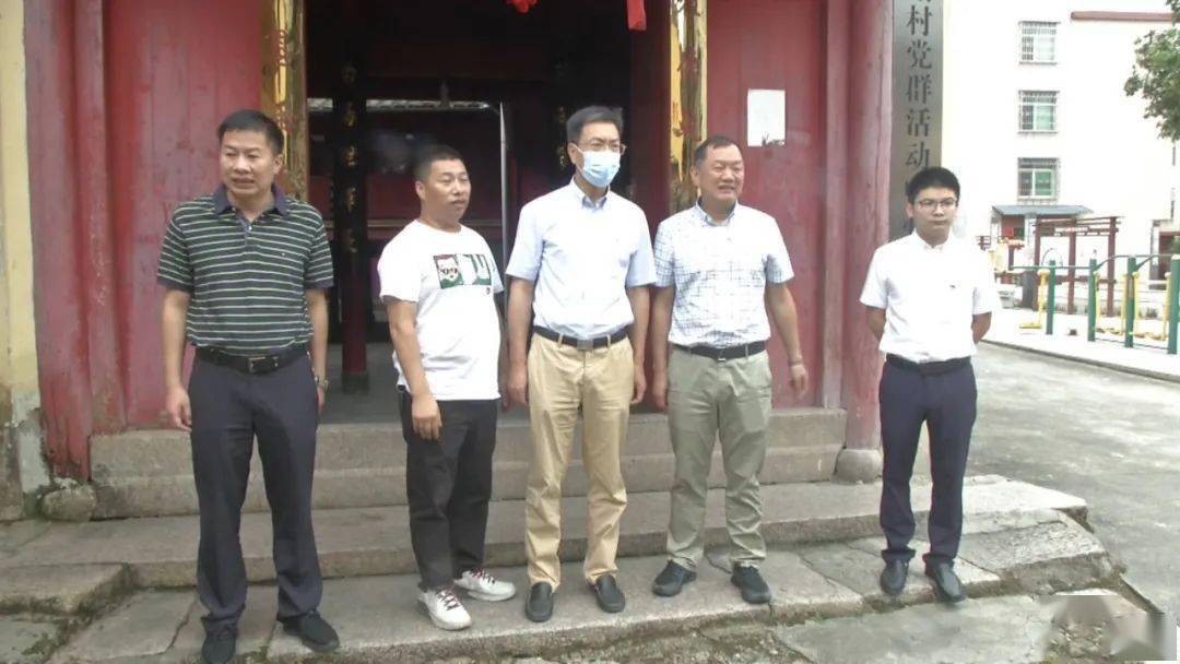 兰斯琦一行先后前往大甲镇卫生院,鹤塘镇南阳村党群活动中心,互助孝老