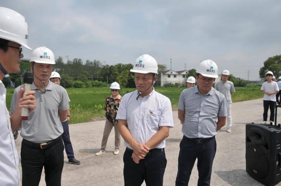 嘉兴市人大常委会领导来桐督查枢纽嘉兴项目推进情况