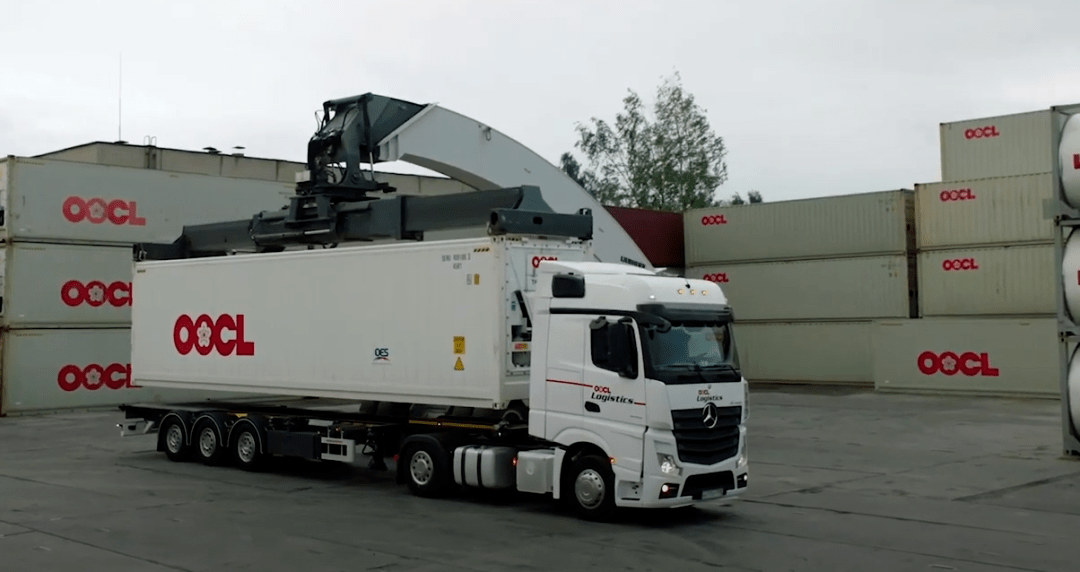 收藏微影新出的164奔驰集装箱拖头值得收