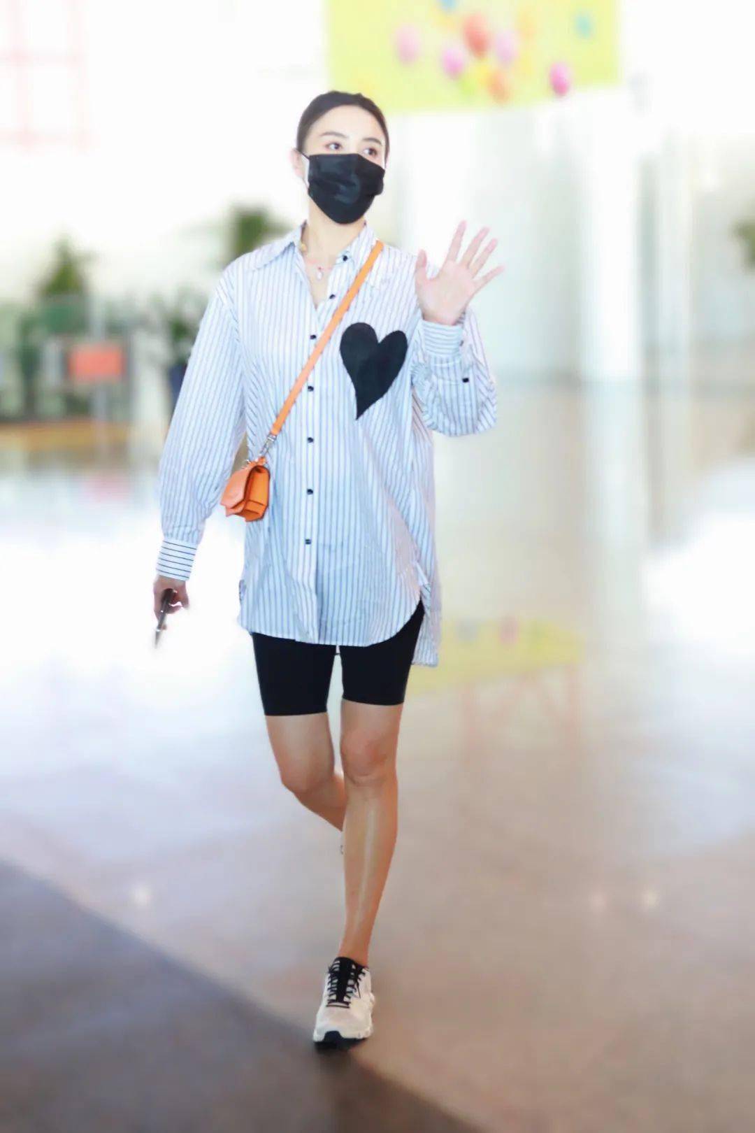 条纹|我建议你一定要有件男友风衬衫！