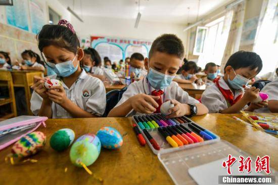 托管|乌鲁木齐：学校社团丰富学生课后托管生活