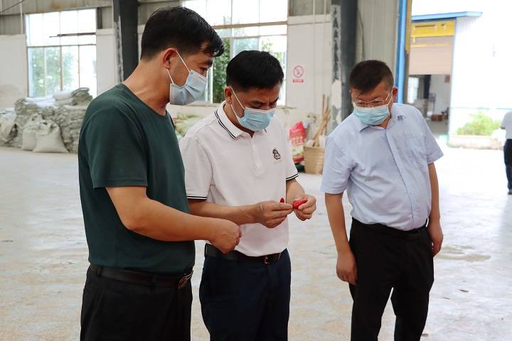 中共沿河土家族自治县委书记罗洪祥:以高质量发展巩固脱贫成果 以巩固