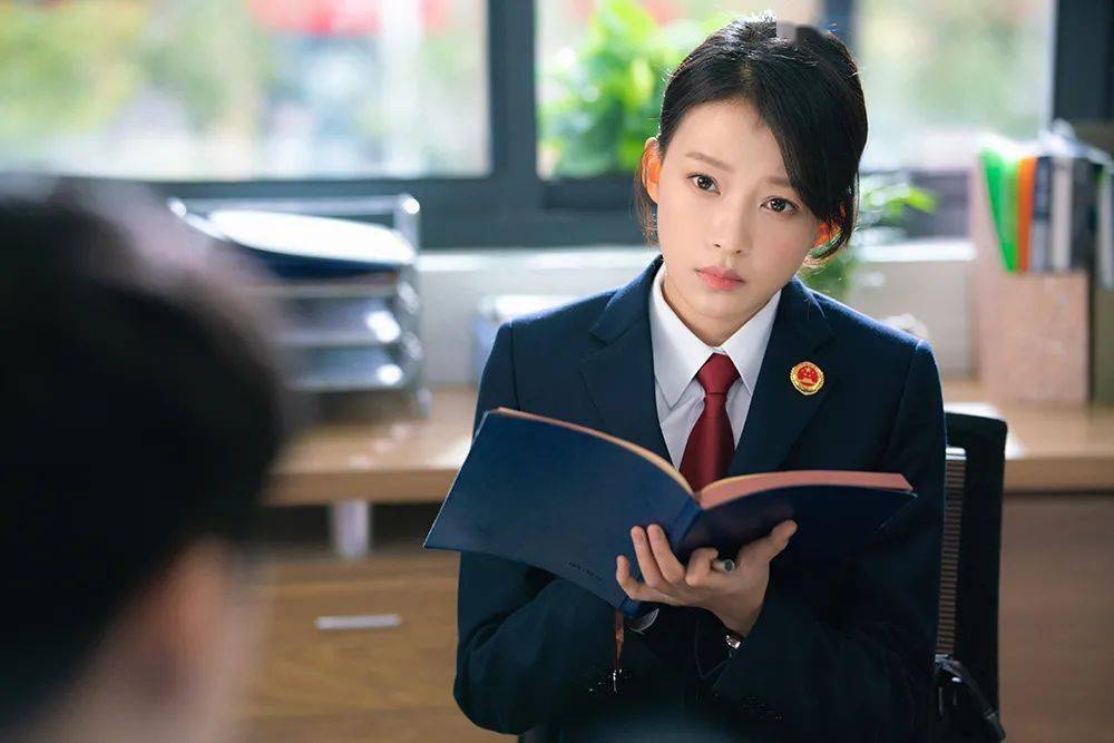 行业剧又有重要探索你好检察官真实呈现神秘检察官群体