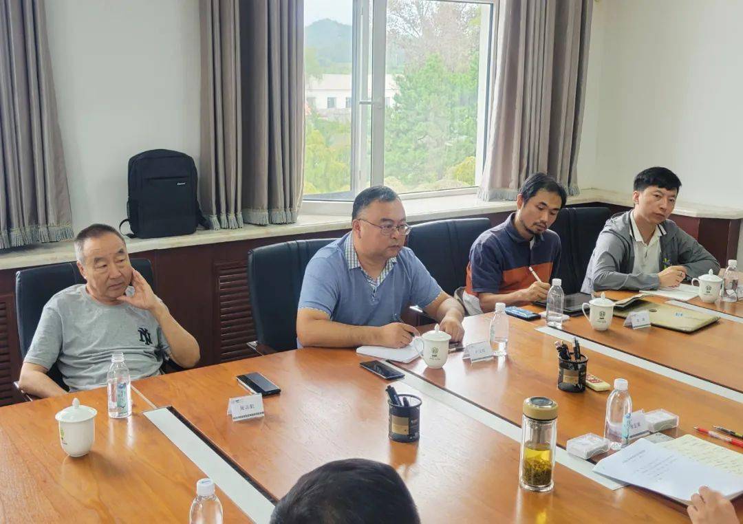 【药都要闻】张宏斌会见大连山海集团康养小镇项目规划