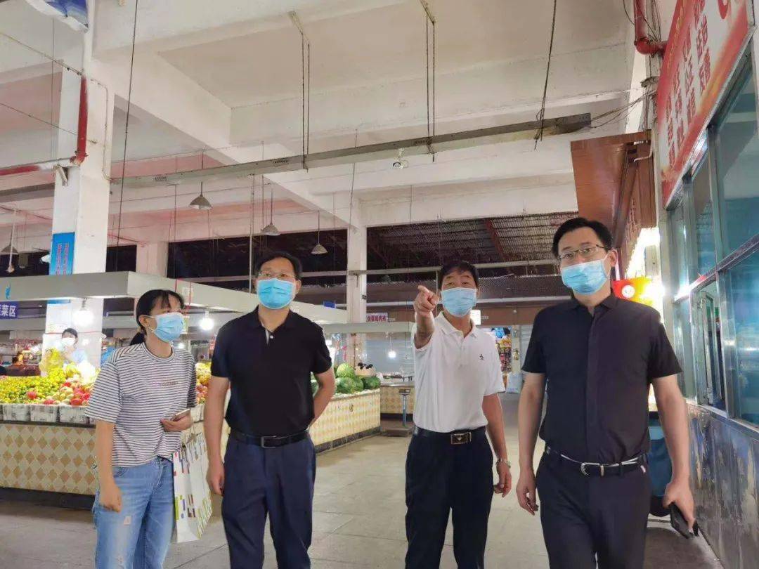 今天上午,市委常委,纪委书记叶伟明,市人大常委会副主任何鸿成赴大唐