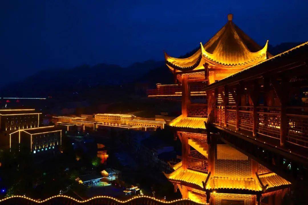 探秘夜郎酒谷发现夜郎古豹变第二增长极