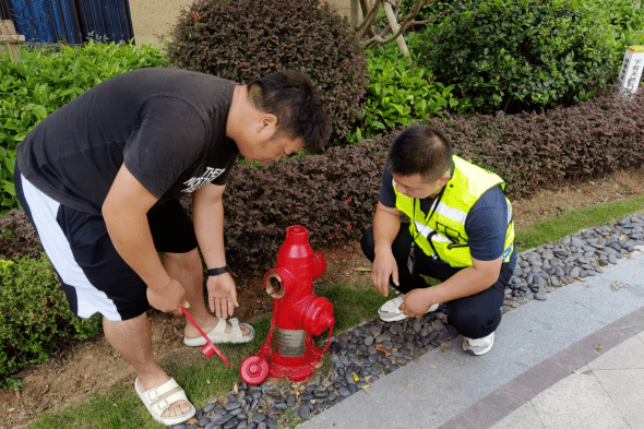 洞頭住建開展網格巡查 守護高層住宅小區平安