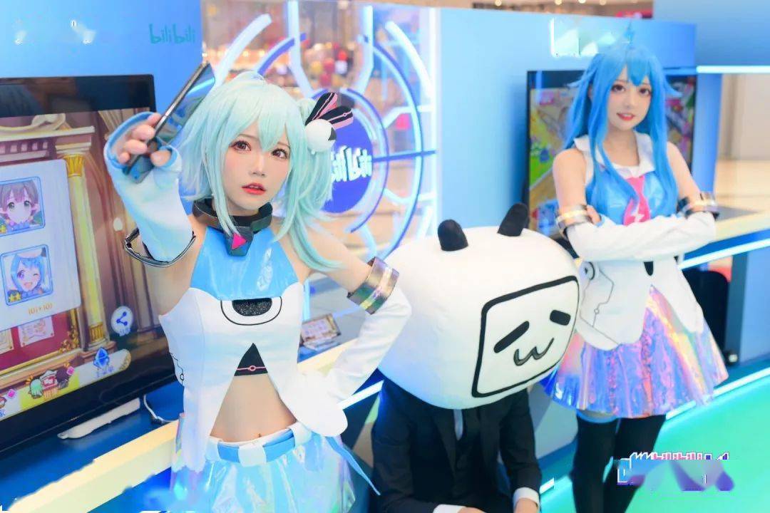 嗨玩渝中丨线下登录bilibili哔游之地西南首展落地渝中互动有奖品