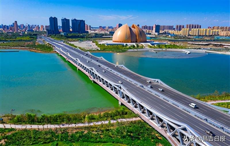 昌吉州坚持生态优先守护绿水青山