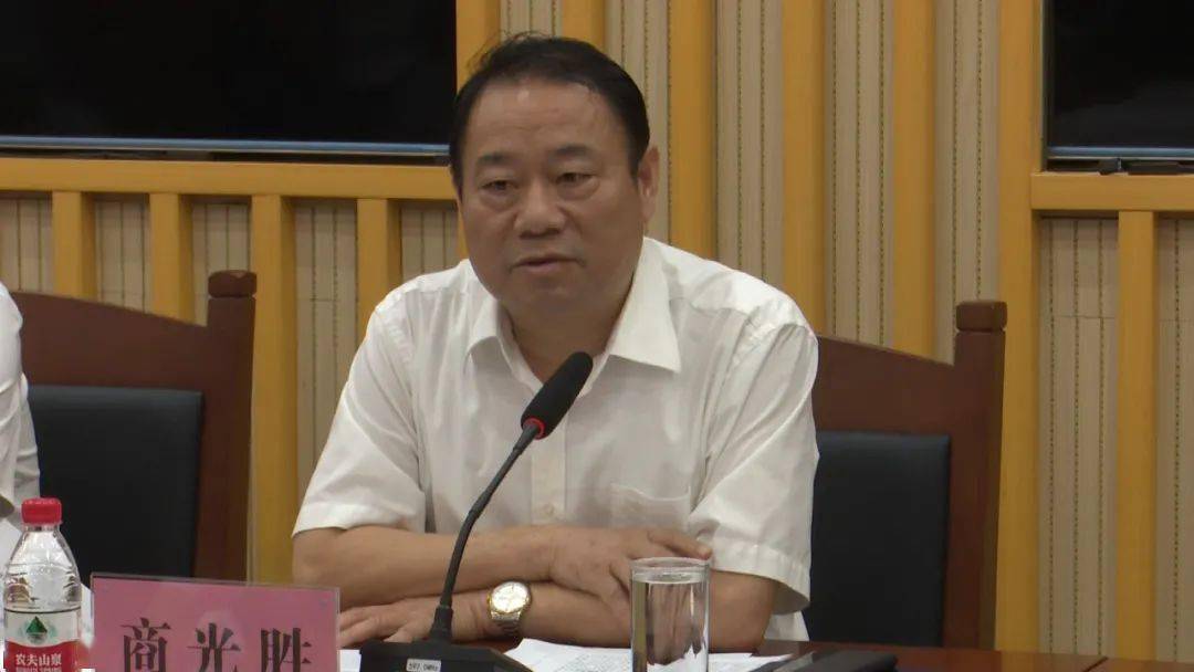 局长商光胜出席会议并讲话,县委副书记,代县长张云生作了致辞,副县长