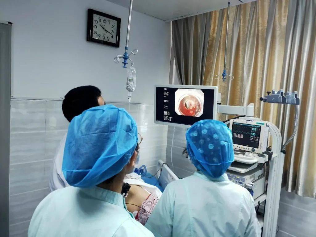 长沙:男子患痔疮,便血一年没在意!结果某天昏倒休克入院!