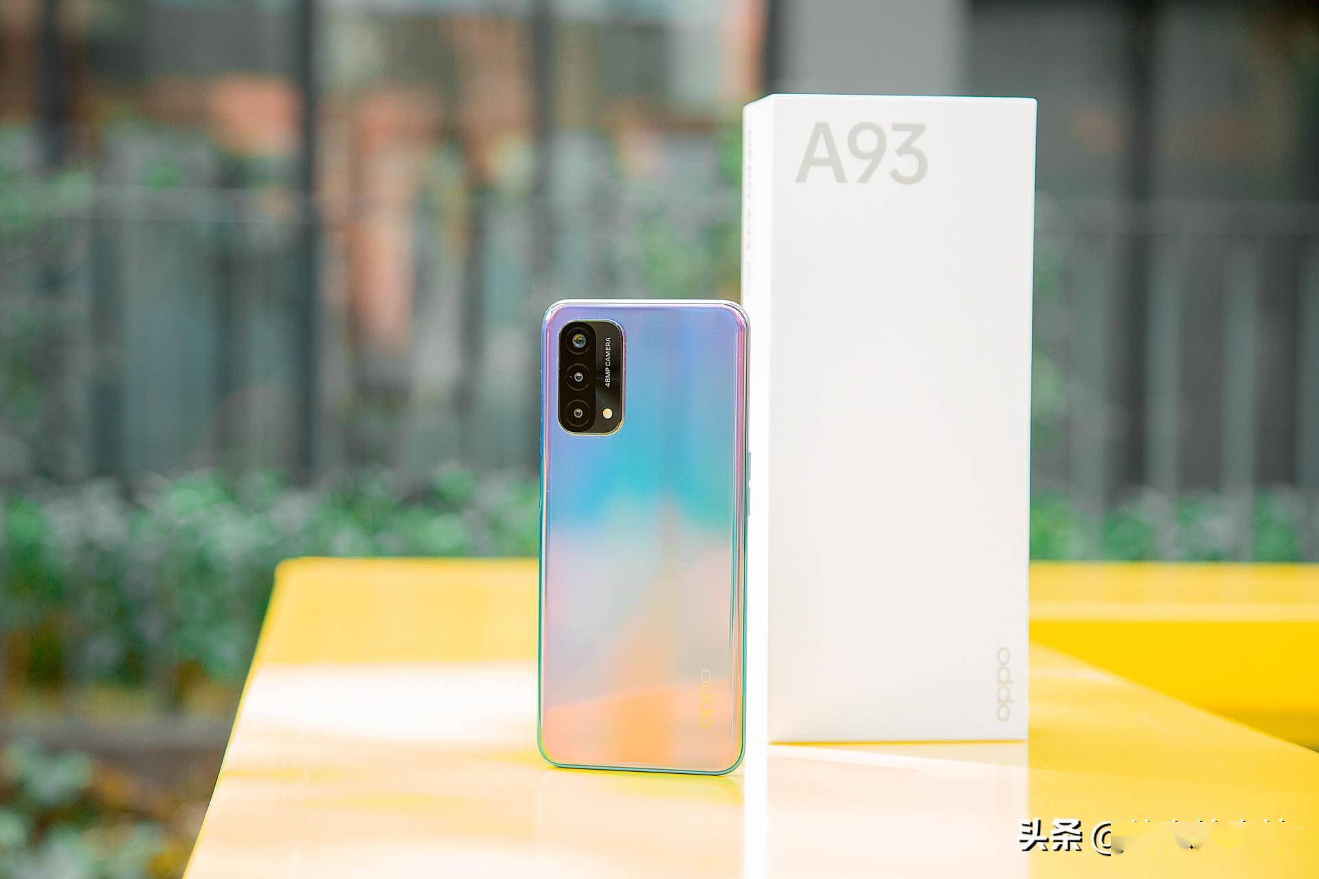 oppo也有5000mah千元机,8 256g仅1999,性价比充足_手机