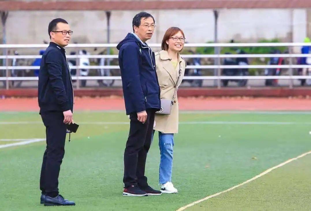 稼祥中学优秀教师风采展吴慧慧
