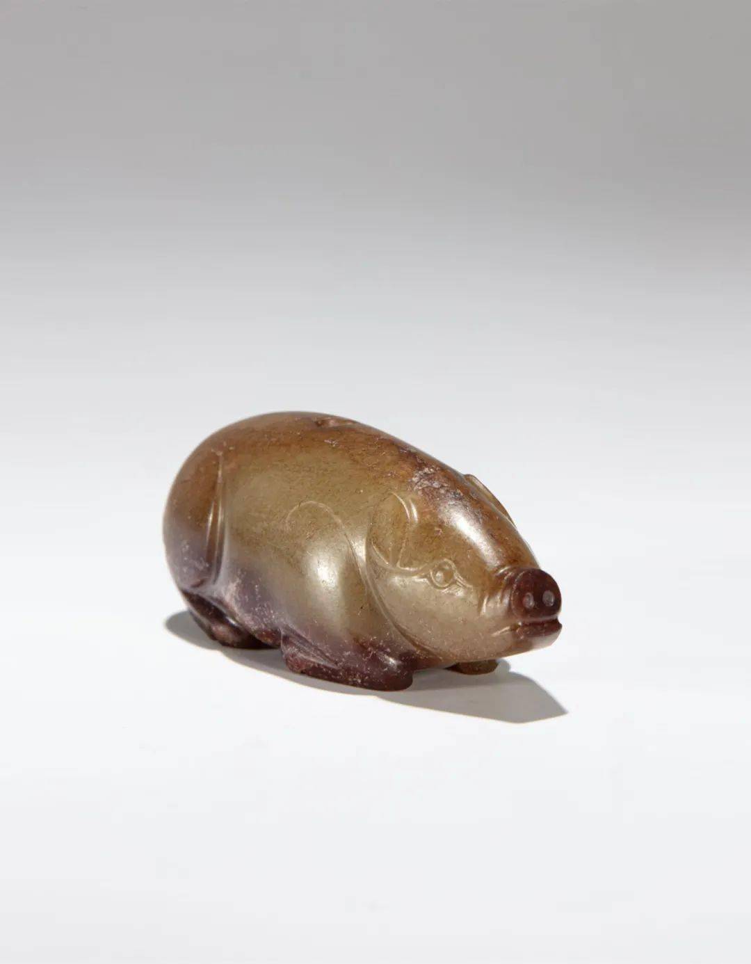 81073汉代圆雕玉猪