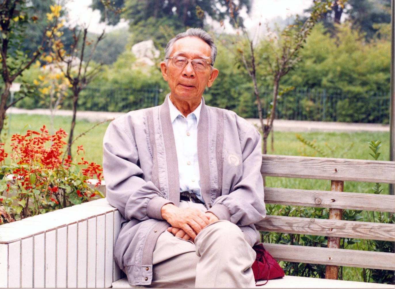 漆侠| 河北大学宋史研究中心创始人