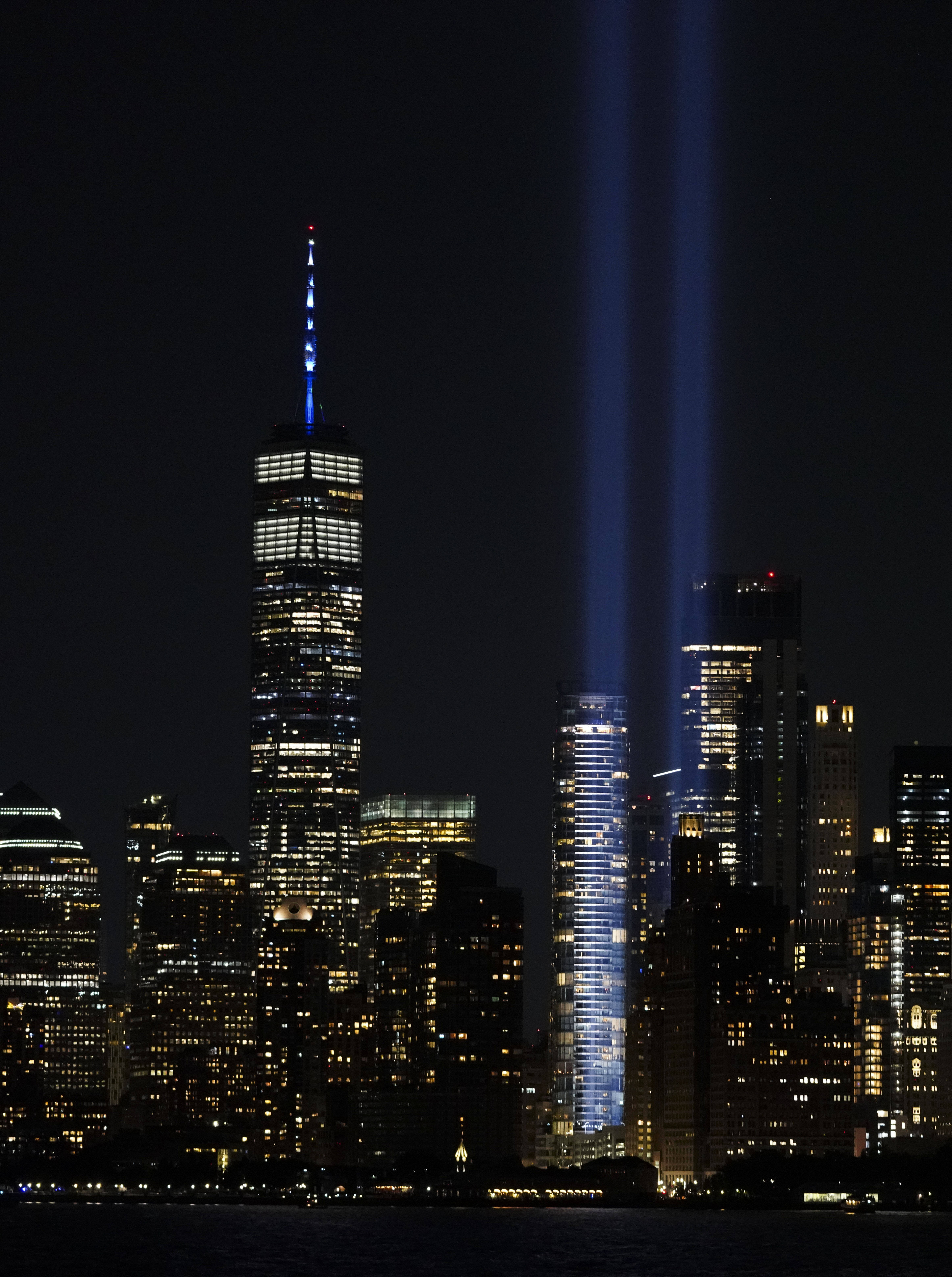 911纪念光柱图片