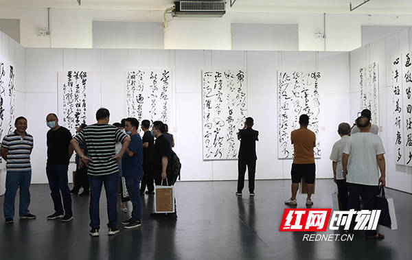 力作|赴一场行草书法盛宴 毫情潇湘·行草十家展在湖南国画馆开幕