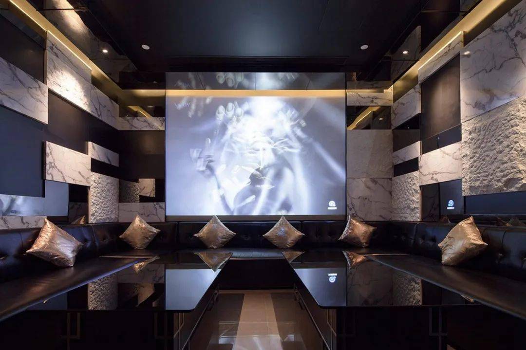 展示ktv"好色的绅士" kingkiss 量贩式ktv上海vshow酒吧茶烟酒itafe