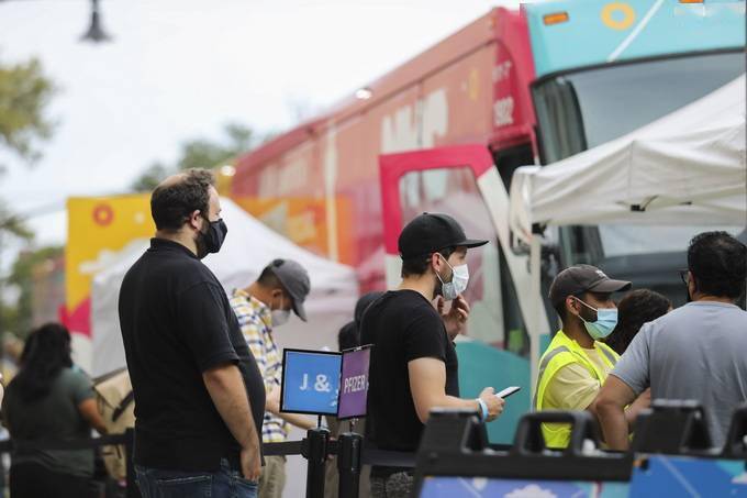 国外疫苗接种 3f2a819a7a4f482a97ebe89bda51f8cb.jpeg