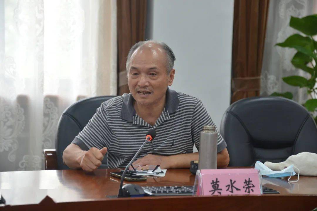 刘义安:党校经过多年发展,在发展定位,教师构成,学员构成,教学手段