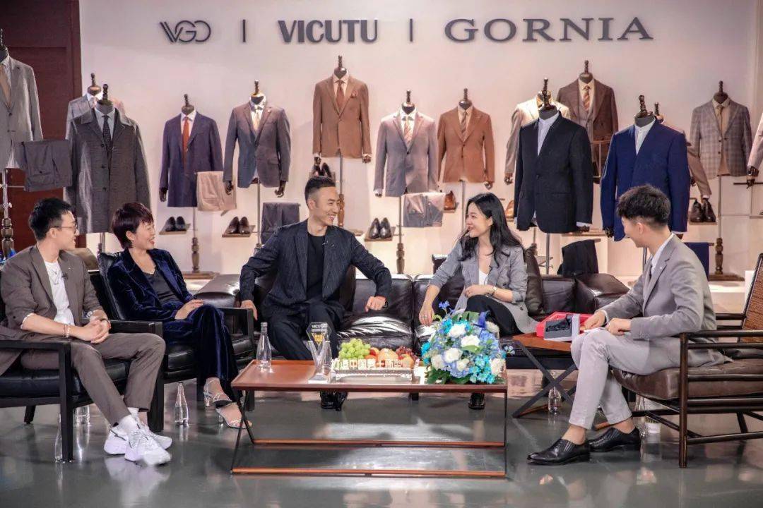 设计|文化自信，服装先行！Jstyle精美与格雷时尚携手直播打造中国男士新型象！