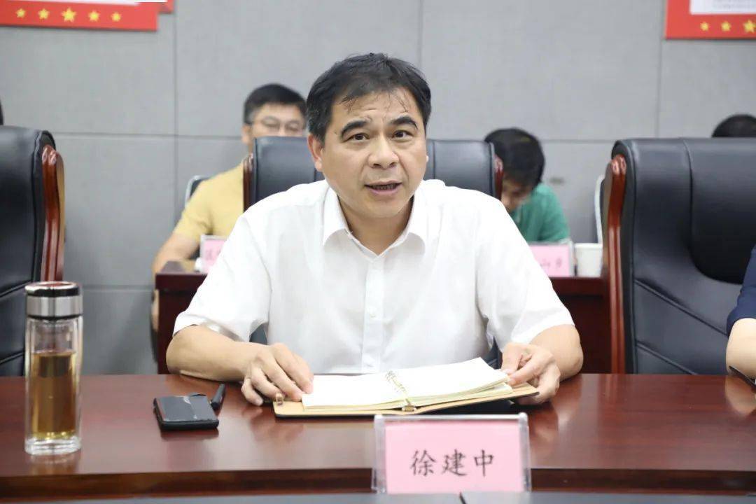 市政府副市长提名人选刘仁羿等一行到武功山调研指导