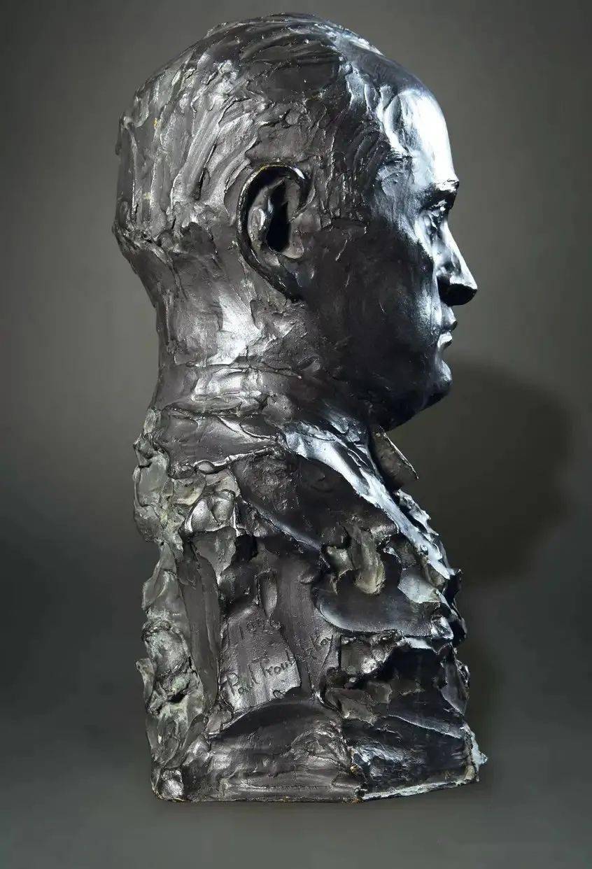 图片来源:列宾美院艺术圈加入-全国雕塑艺术交流群