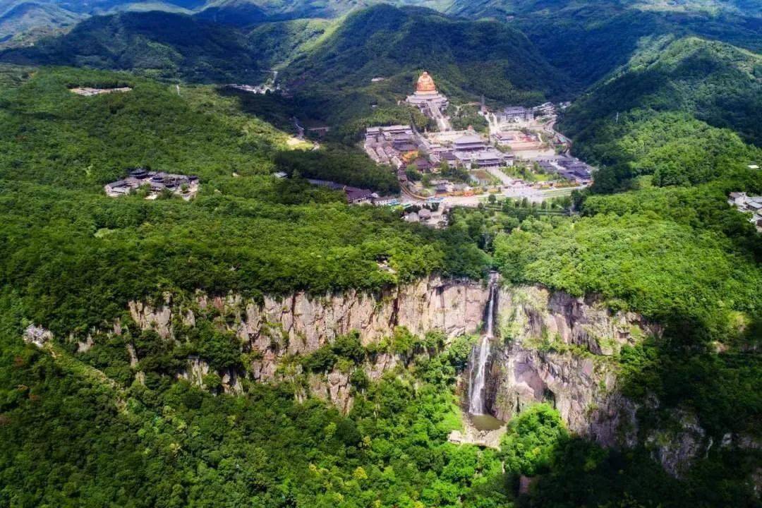 宁波奉化溪口景区 196b22ba99b64b15bf5f744248313362.jpeg