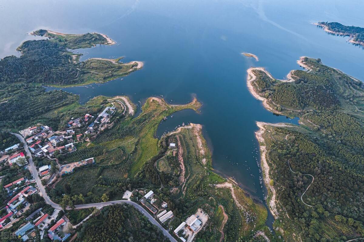 自1960年9月建成以來,密雲水庫就一直是當地的