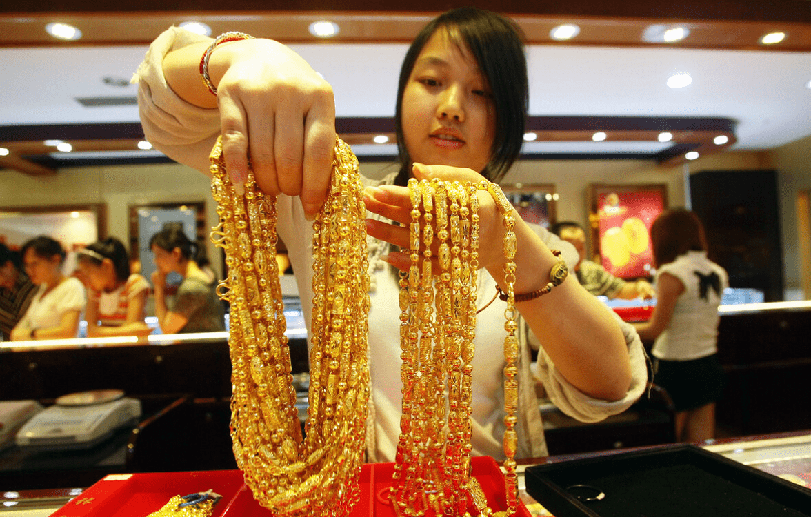 2021金店排行_黄金价格大跌,2021年10月12日,中国黄金金店品牌黄金最新金价表