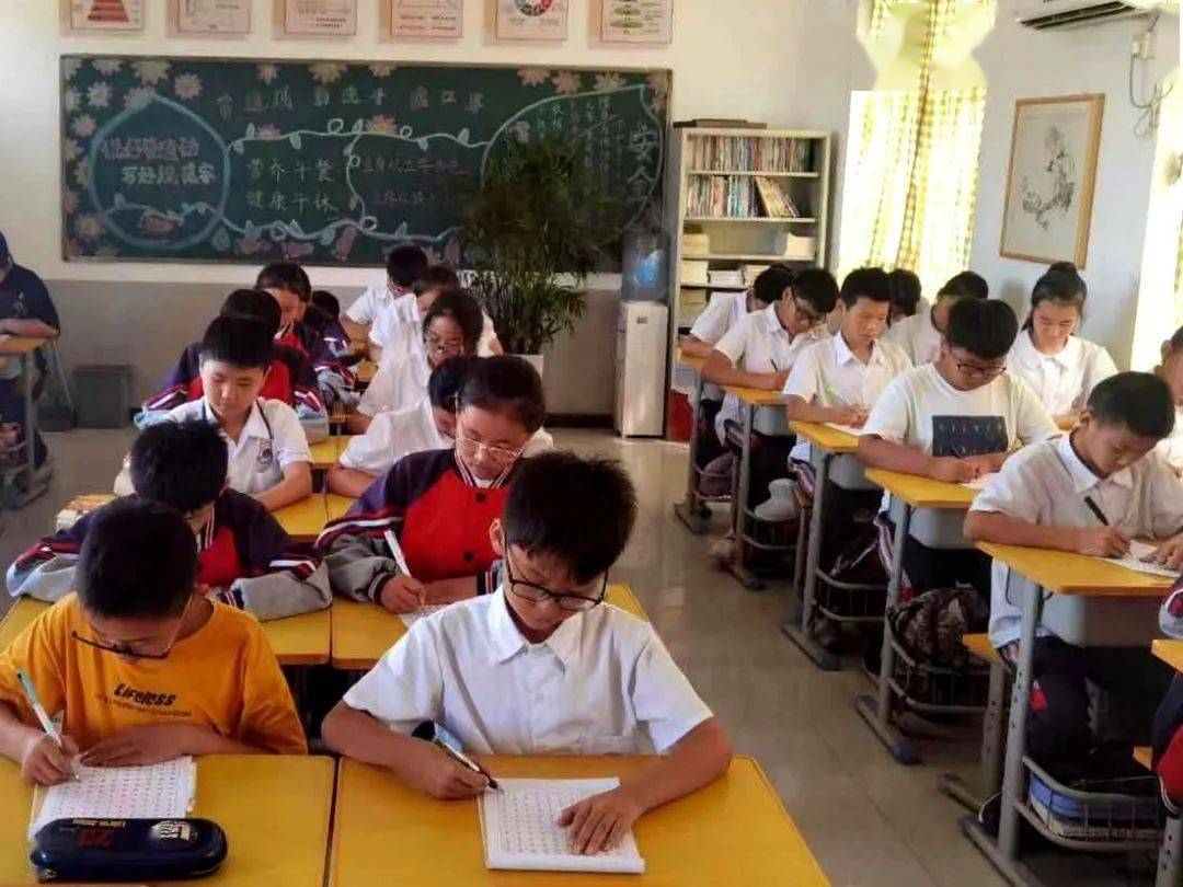推广普通话，我们在行动丨爆台寺小学推普周活动总结