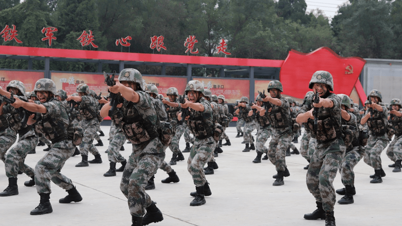中国冰雪健儿走进铁军英雄部队开展学习铁军精神赓续红色血脉矢志为国