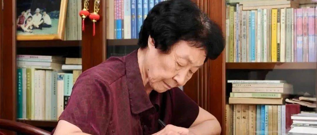 于漪 60年教育感悟:做教师,应常备这两把尺子!_孩子