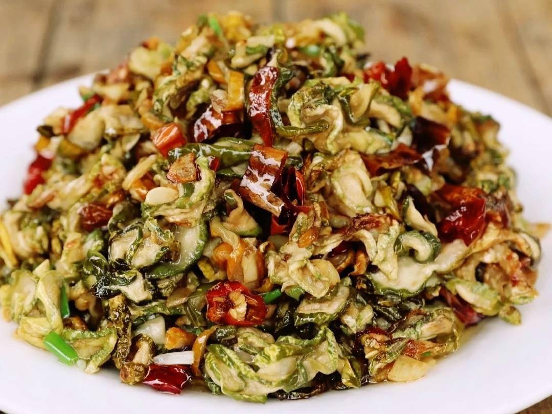 味美的家常小炒推荐油炒黄瓜干干煸肉沫四季豆蚝油手撕包菜