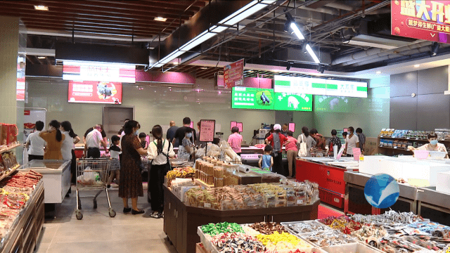 今天早上,位于南湖区广益大厦一楼的戴梦得生鲜超市正式开始试营业.