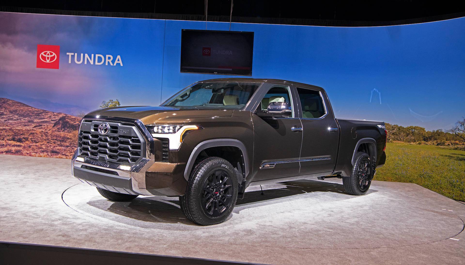 全新一代丰田坦途发布进入35tv6时代中国皮卡的差距有多大