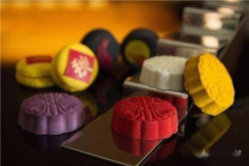 葡萄|中秋赏明月,好酒配好饼