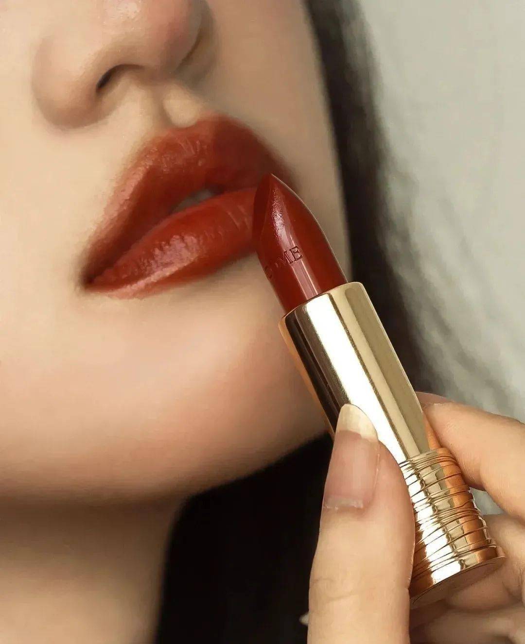 盘点2021年秋冬季节必入的新品热门口红色号