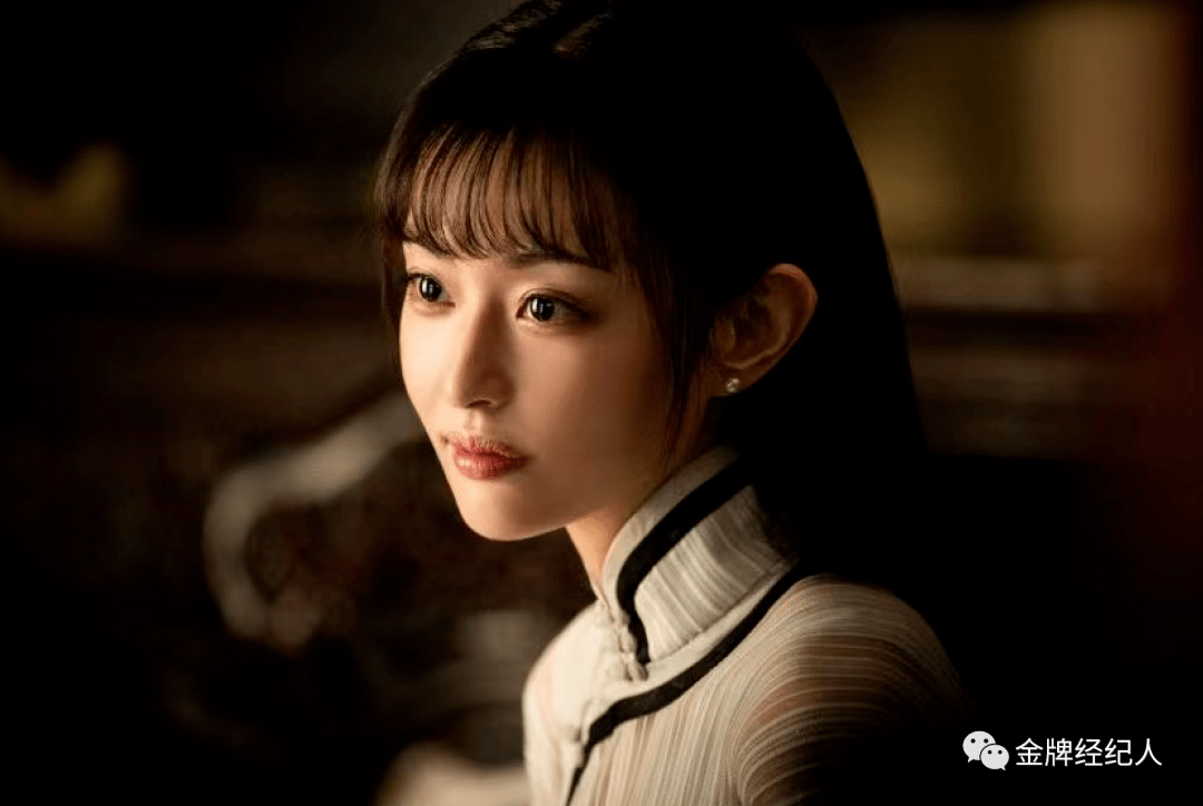 演员盖玥希90后青衣剪出自己的芳华