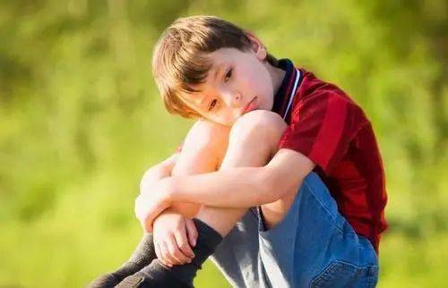 如何建立小孩的安全感 3572fe77040544b9ac197e5f1a37fe65.jpeg