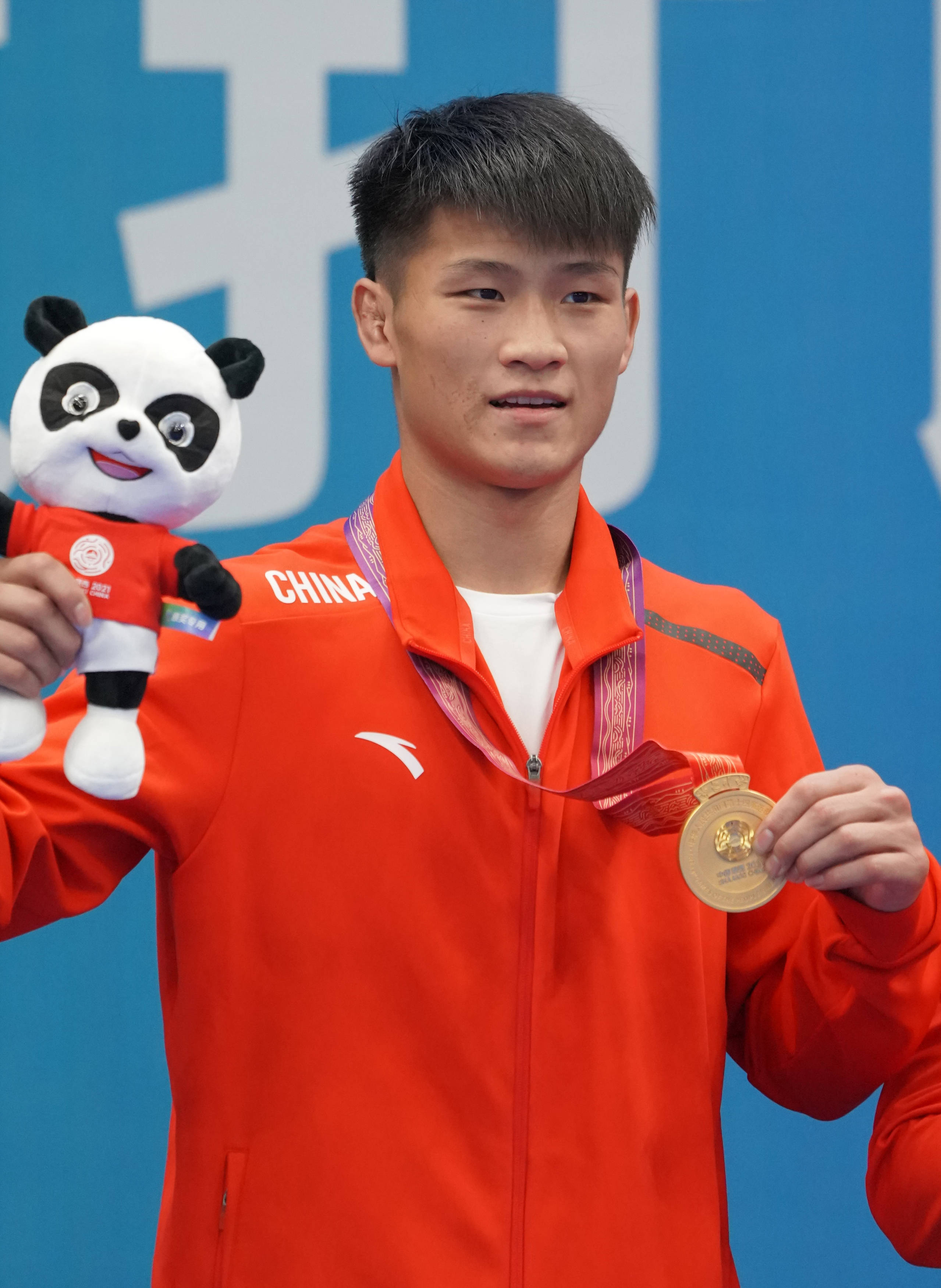 武术散打——男子75公斤级决赛:柳文龙夺冠_张坤