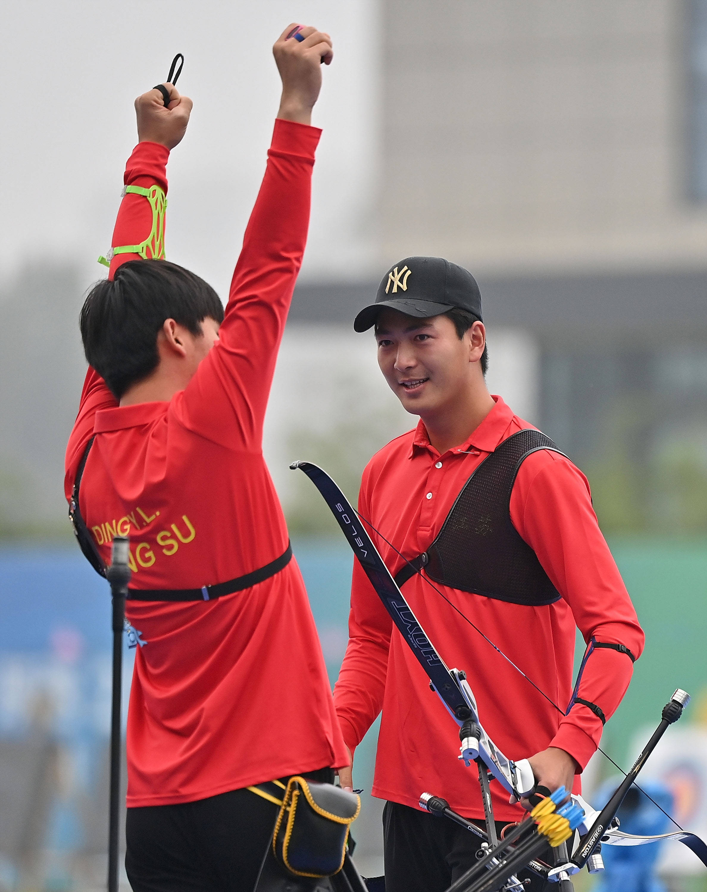 射箭——男子反曲弓团体决赛:江苏队夺金