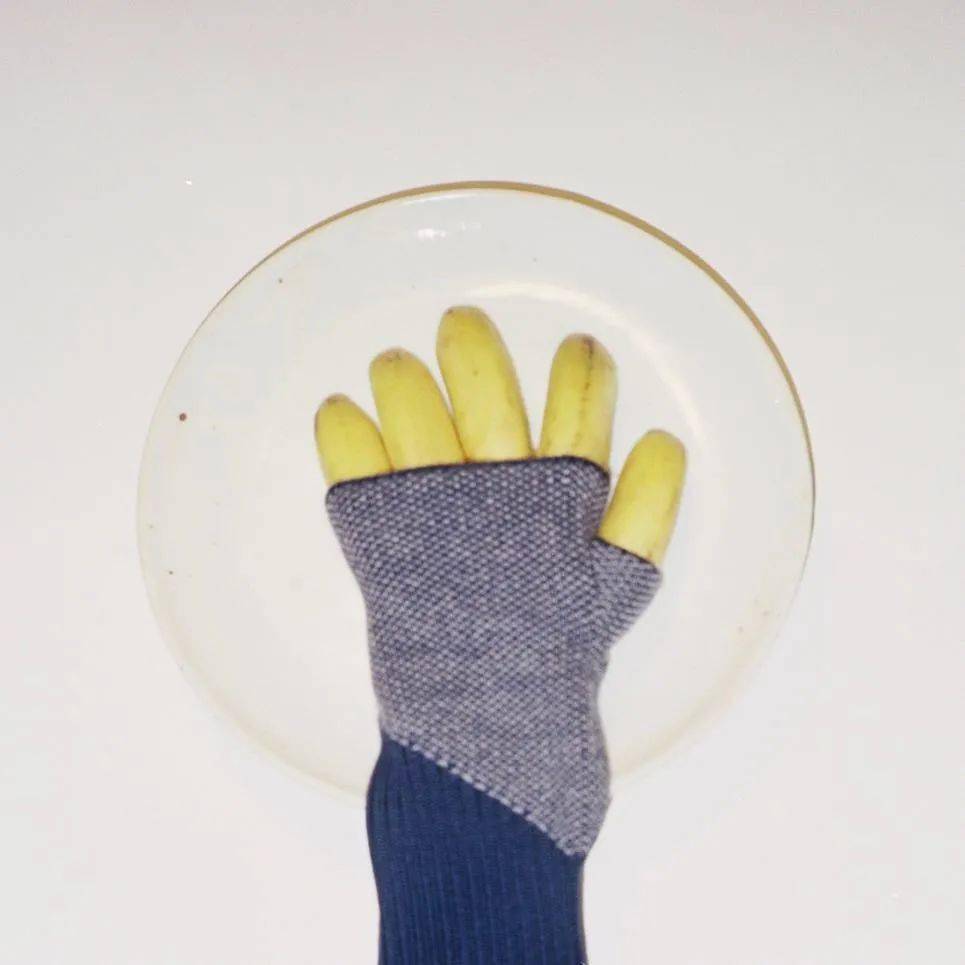 江南布衣 令人迷惑！江南布衣童装“欢迎来到地狱”设计引众怒！暗黑图案，怪异标语，网友：这给你家小孩穿你乐意？！