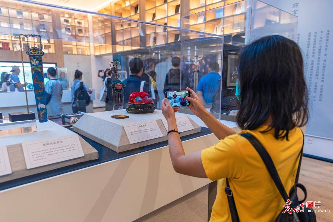 系列|观苏绣精品展 感受非遗魅力