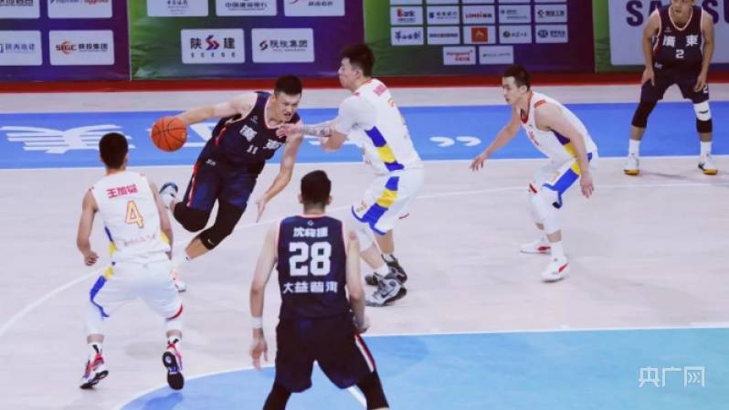 辽宁|广东大益普洱男篮夺得全运会银牌