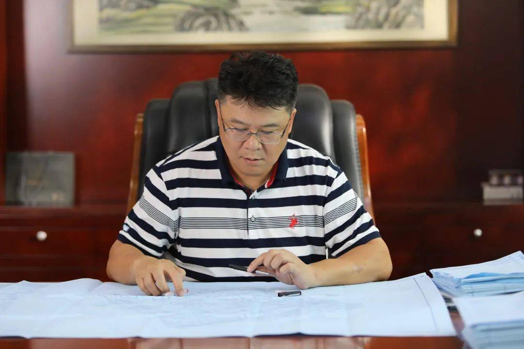 祝贺中南集团陶旭东沈杰荣获滨江工匠称号