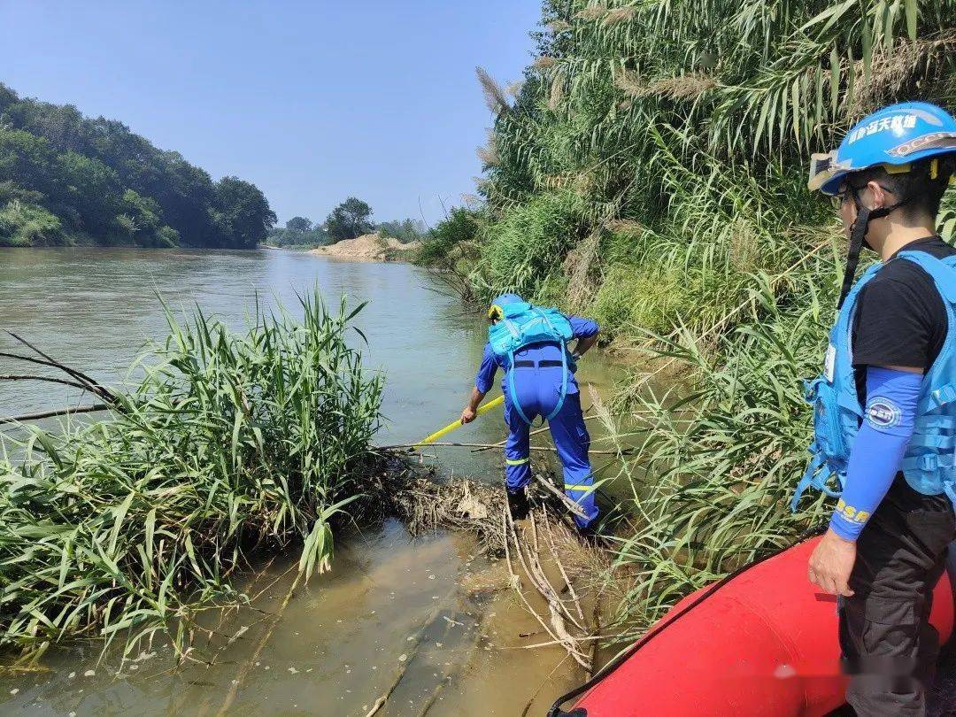 痛心桐城一七旬老人失足落水打撈上岸已不幸身亡