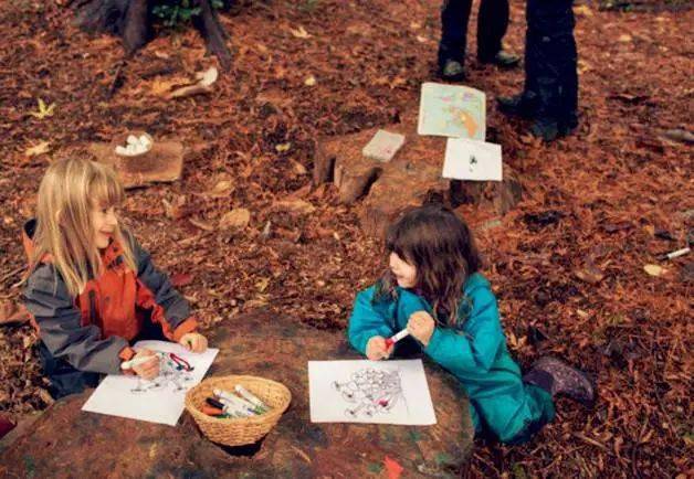 因为|每次送娃上学感觉自己像个人贩子？上学就哭的娃可以不上幼儿园吗？