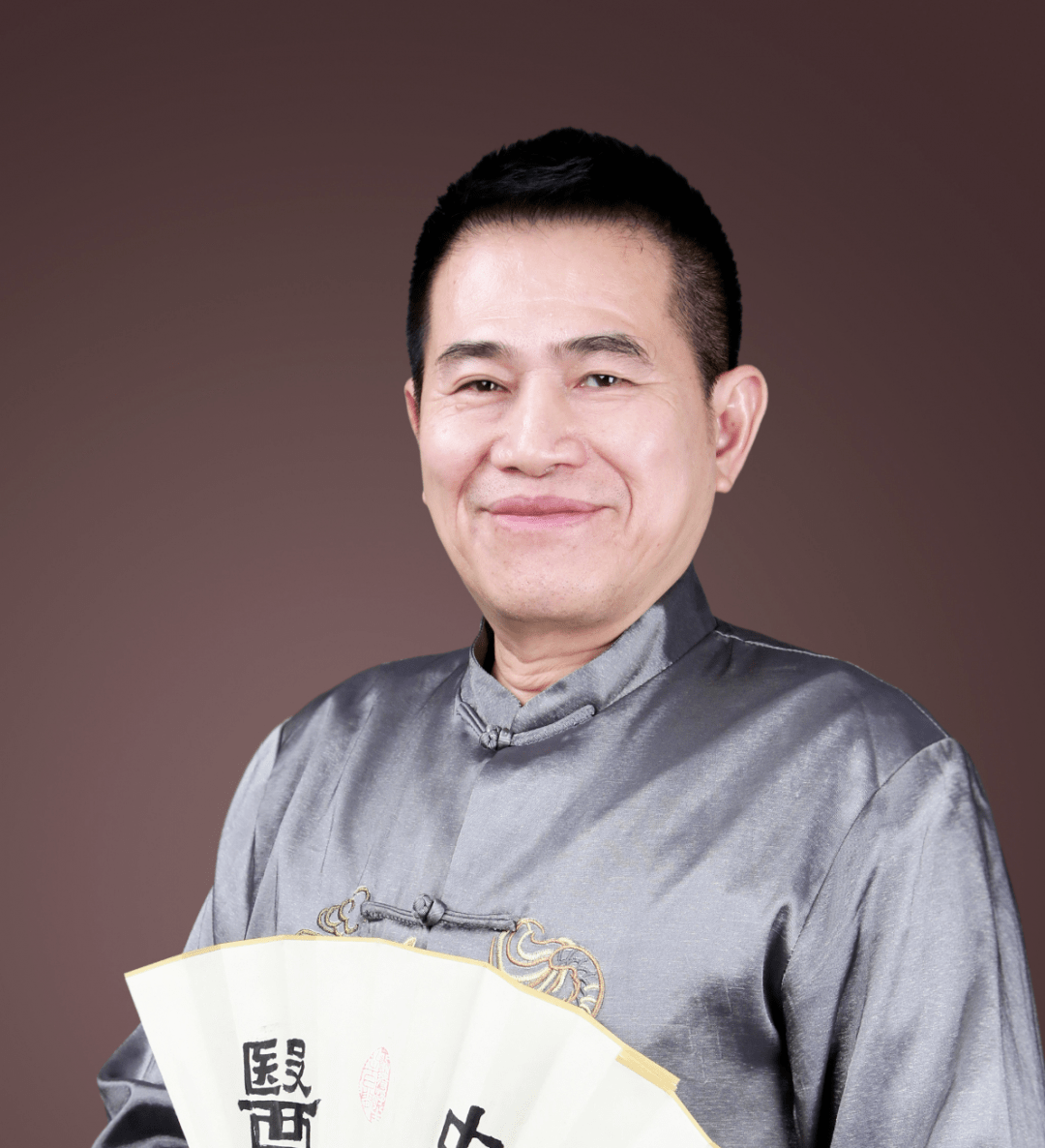 本期专家:郑承濬董氏奇穴第二代嫡传弟子,杨维杰博士的四位入室弟子之